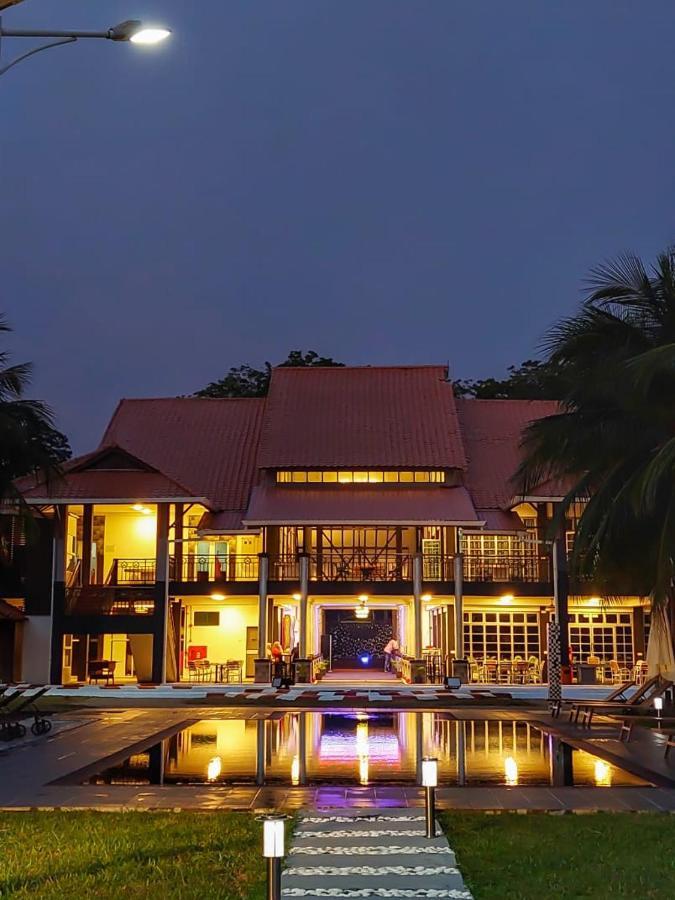 Tunas Resort Port Dickson Bagian luar foto