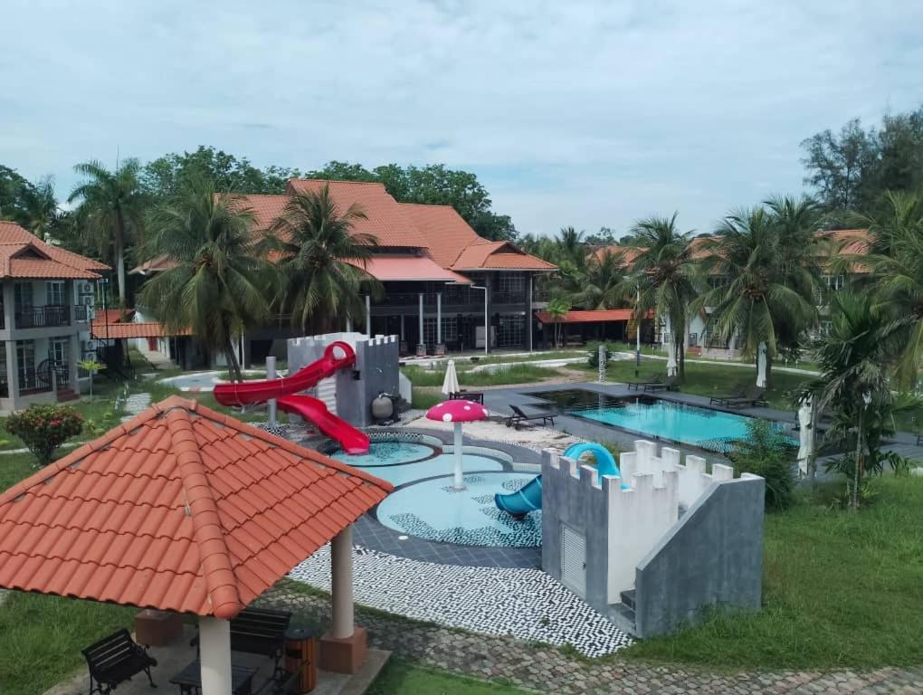 Tunas Resort Port Dickson Bagian luar foto